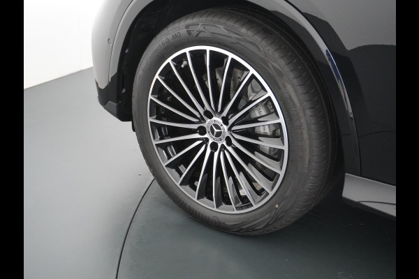 Mercedes-Benz GLC 300 e 4MATIC AMG Line | Achterasbesturing Luchtvering Burmester Head-Up Trekhaak Memory