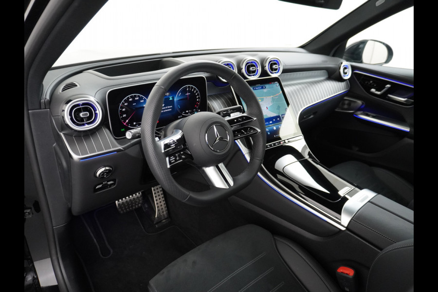 Mercedes-Benz GLC 300 e 4MATIC AMG Line | Achterasbesturing Luchtvering Burmester Head-Up Trekhaak Memory