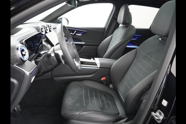 Mercedes-Benz GLC 300 e 4MATIC AMG Line | Achterasbesturing Luchtvering Burmester Head-Up Trekhaak Memory