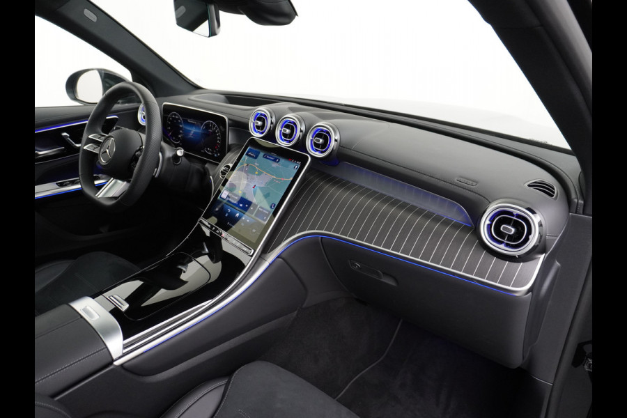 Mercedes-Benz GLC 300 e 4MATIC AMG Line | Achterasbesturing Luchtvering Burmester Head-Up Trekhaak Memory