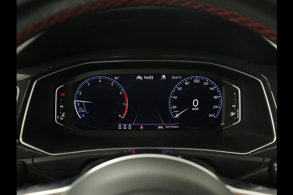 Volkswagen T-Roc 1.5 TSI Sport | Panoramadak | Carplay | Adaptive cruise | Camera | Afneembare Trekhaak | Navigatie | Active Info Display