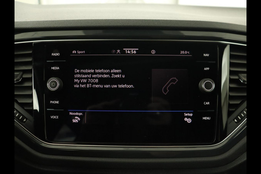 Volkswagen T-Roc 1.5 TSI Sport | Panoramadak | Carplay | Adaptive cruise | Camera | Afneembare Trekhaak | Navigatie | Active Info Display