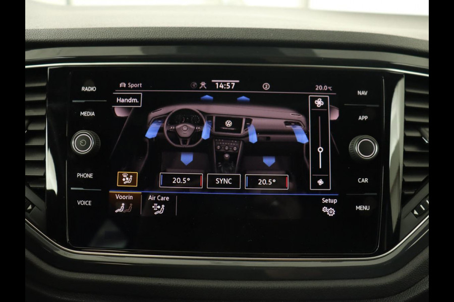 Volkswagen T-Roc 1.5 TSI Sport | Panoramadak | Carplay | Adaptive cruise | Camera | Afneembare Trekhaak | Navigatie | Active Info Display