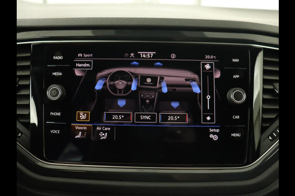 Volkswagen T-Roc 1.5 TSI Sport | Panoramadak | Carplay | Adaptive cruise | Camera | Afneembare Trekhaak | Navigatie | Active Info Display