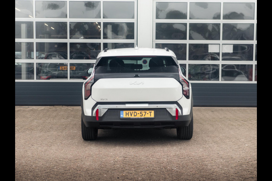 Kia EV3 Plus Advanced 81.4 kWh l DIRECT LEVERBAAR | Schuifkanteldak | Harman en kardon | 17% bijtelling