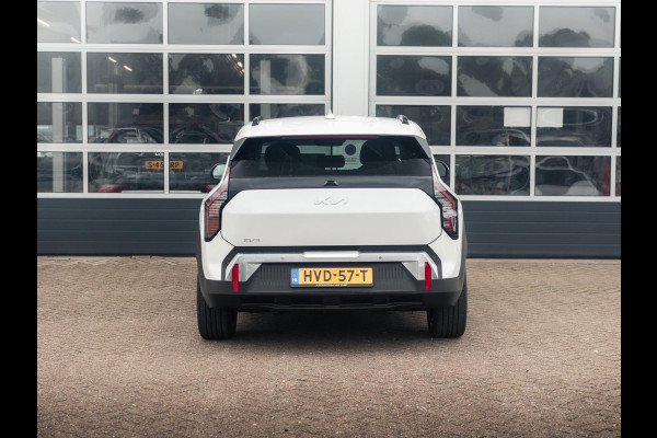 Kia EV3 Plus Advanced 81.4 kWh l DIRECT LEVERBAAR | Schuifkanteldak | Harman en kardon | 17% bijtelling