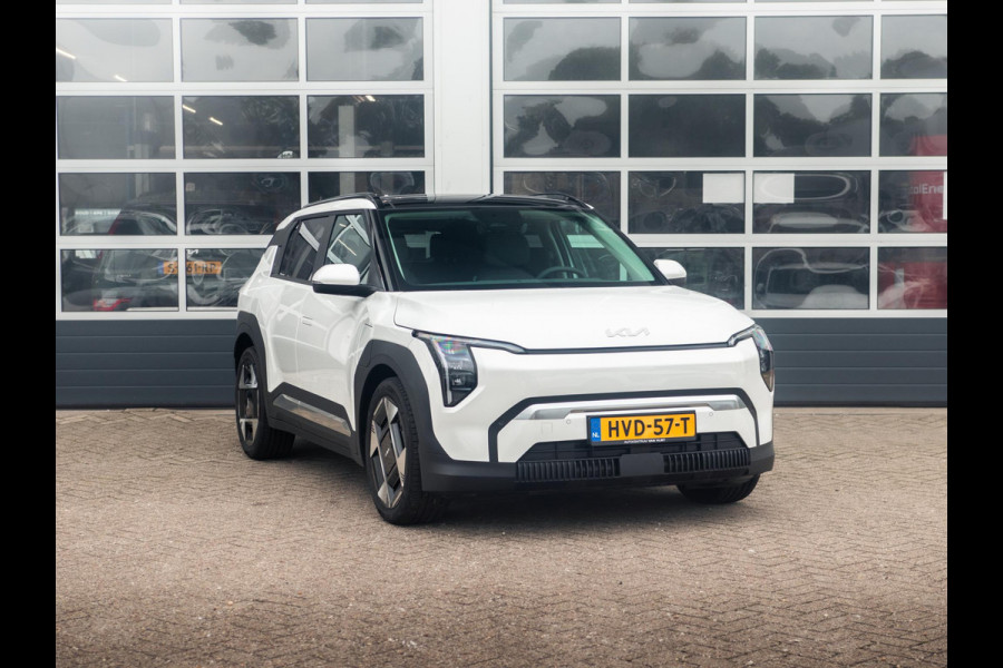 Kia EV3 Plus Advanced 81.4 kWh l DIRECT LEVERBAAR | Schuifkanteldak | Harman en kardon | 17% bijtelling