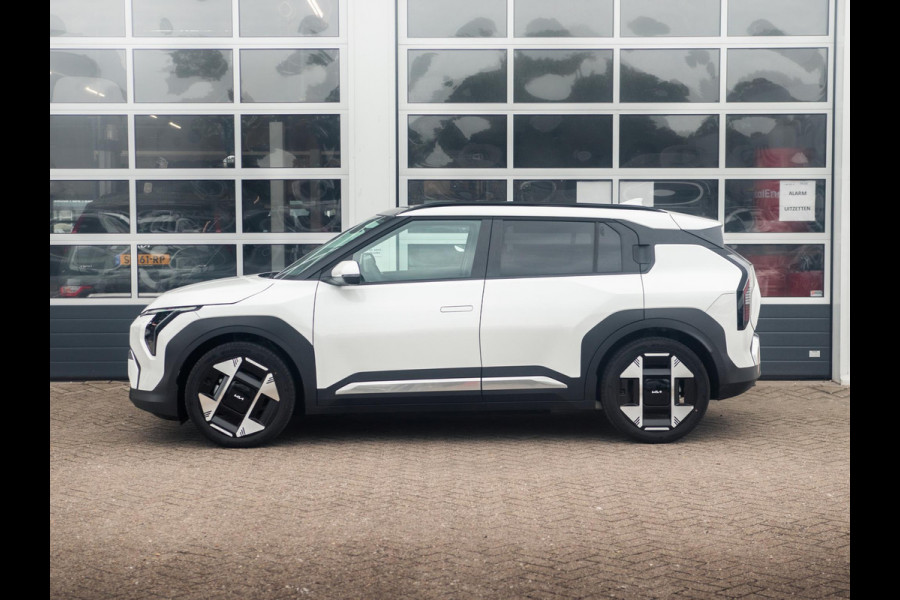 Kia EV3 Plus Advanced 81.4 kWh l DIRECT LEVERBAAR | Schuifkanteldak | Harman en kardon | 17% bijtelling