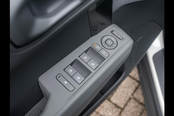 Kia EV3 Plus Advanced 81.4 kWh l DIRECT LEVERBAAR | Schuifkanteldak | Harman en kardon | 17% bijtelling