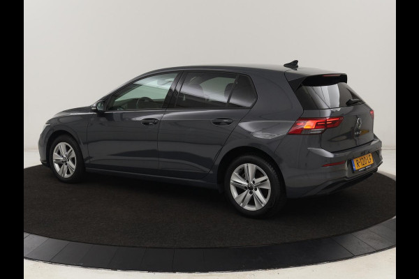 Volkswagen Golf 1.5 TSI Life Business | Adaptive Cruise | Stoelverwarming | Camera | Memory | Carplay | Navigatie | Sfeerverlichting