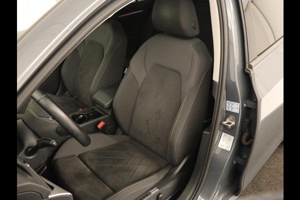 Volkswagen Golf 1.5 TSI Life Business | Adaptive Cruise | Stoelverwarming | Camera | Memory | Carplay | Navigatie | Sfeerverlichting