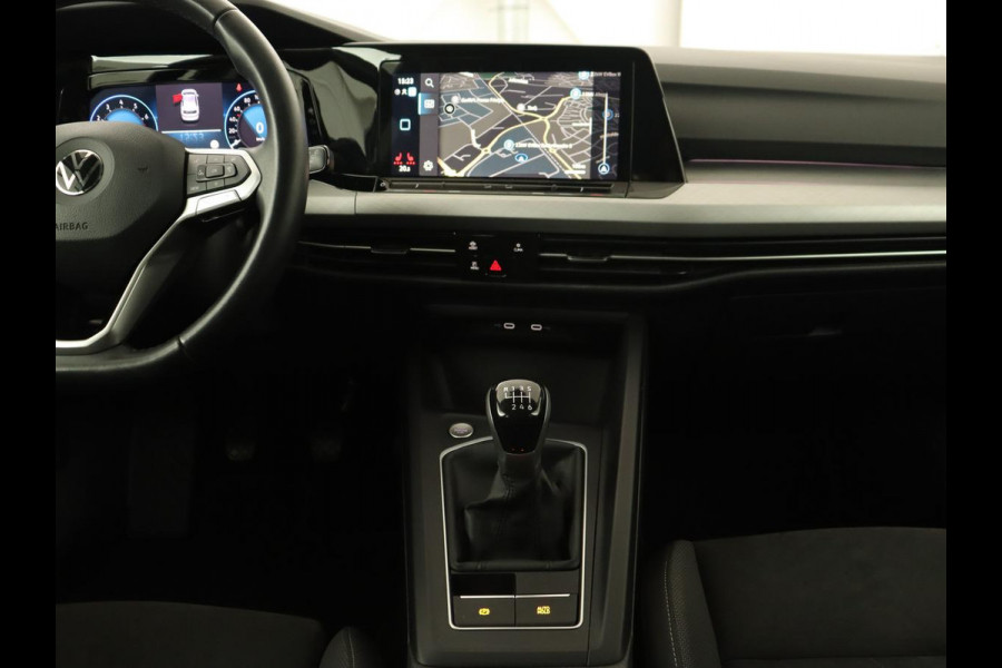 Volkswagen Golf 1.5 TSI Life Business | Adaptive Cruise | Stoelverwarming | Camera | Memory | Carplay | Navigatie | Sfeerverlichting