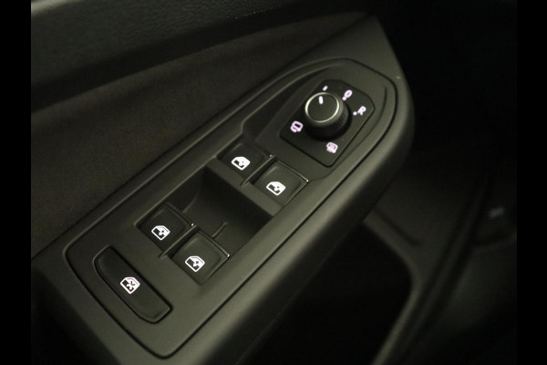 Volkswagen Golf 1.5 TSI Life Business | Adaptive Cruise | Stoelverwarming | Camera | Memory | Carplay | Navigatie | Sfeerverlichting
