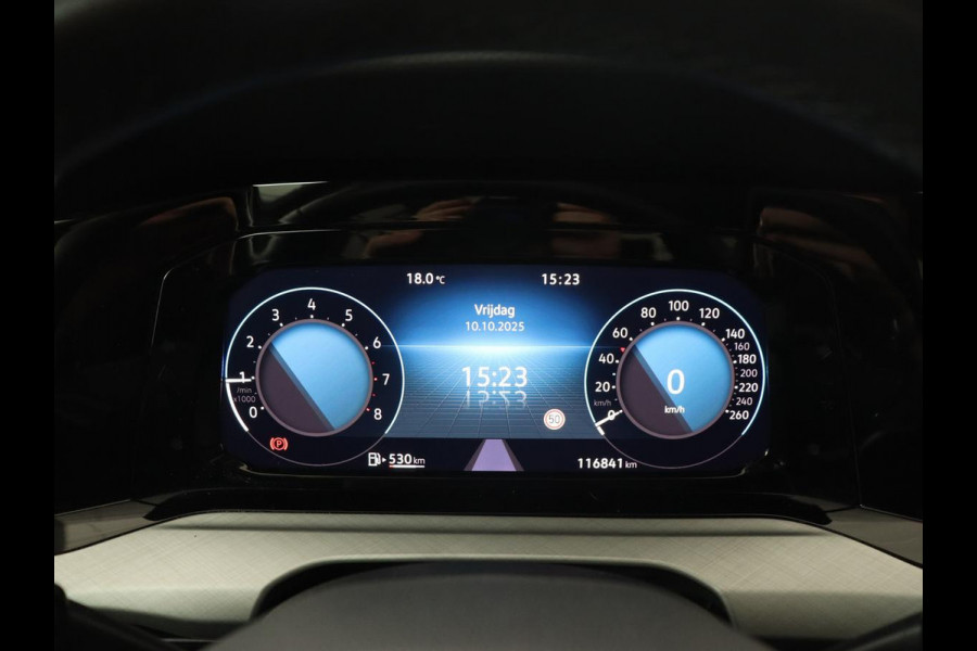 Volkswagen Golf 1.5 TSI Life Business | Adaptive Cruise | Stoelverwarming | Camera | Memory | Carplay | Navigatie | Sfeerverlichting