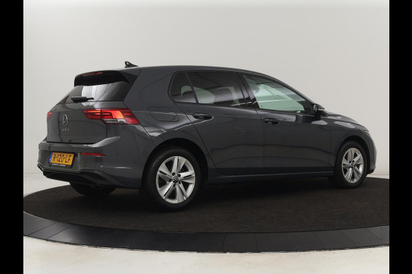 Volkswagen Golf 1.5 TSI Life Business | Adaptive Cruise | Stoelverwarming | Camera | Memory | Carplay | Navigatie | Sfeerverlichting