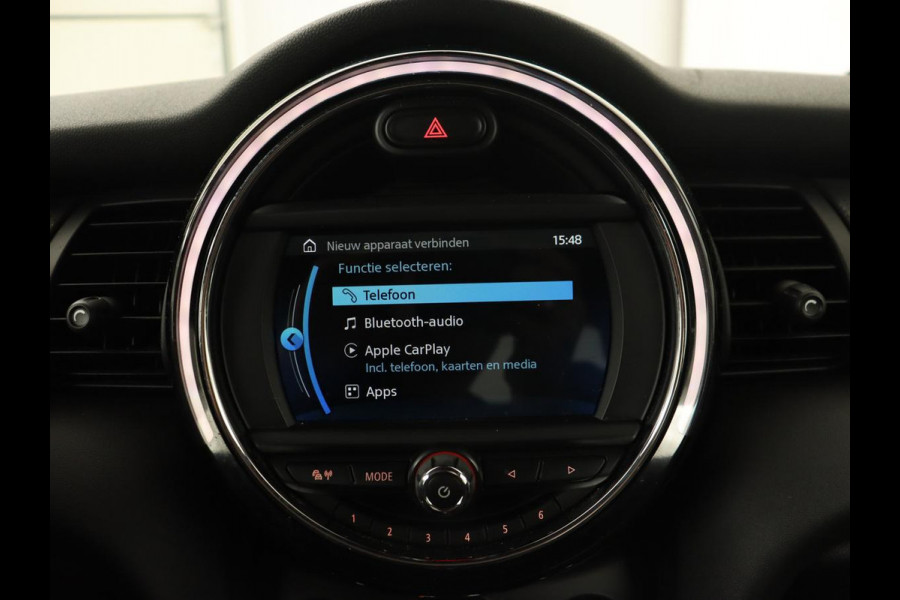 MINI Mini 1.5 Cooper | LED | Navigatie | Carplay | Cruise Control | Sportstoelen | Bleutooth | PDC | Airco