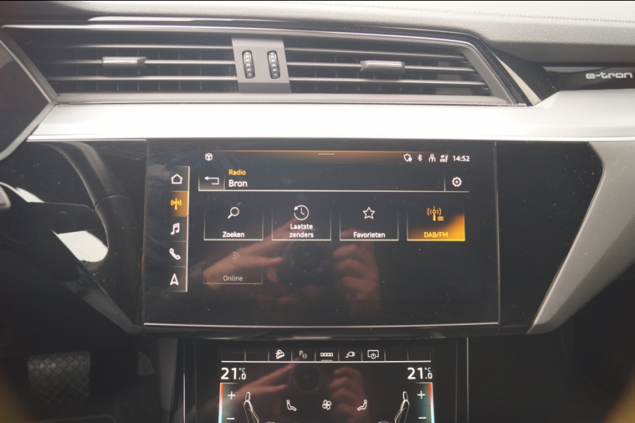 Audi e-tron 50 Quattro 71kWh S-Line Edition -PANO-LEER-ECC- Audi e-tron 50 Quattro 71kWh S-Line Edition -PANO-LEER-ECC-