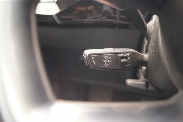 Audi e-tron 50 Quattro 71kWh S-Line Edition -PANO-LEER-ECC- Audi e-tron 50 Quattro 71kWh S-Line Edition -PANO-LEER-ECC-