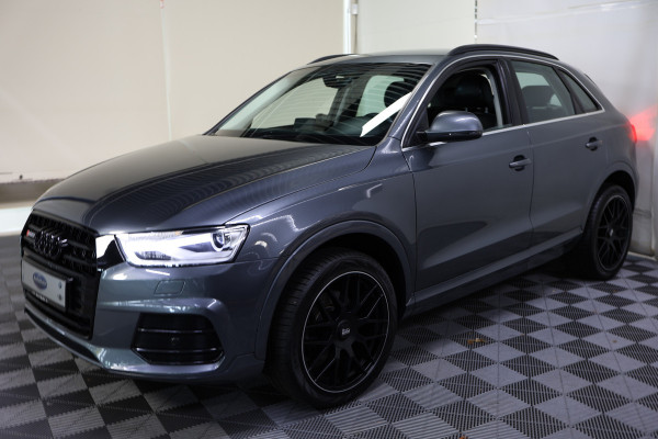 Audi Q3 2.0 TFSI Quattro Sport AUT LEDER XENON NAV BT STOELVW KEYLS '17 Audi Q3 2.0 TFSI Quattro Sport AUT LEDER XENON NAV BT STOELVW KEYLS '17