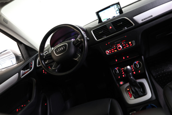 Audi Q3 2.0 TFSI Quattro Sport AUT LEDER XENON NAV BT STOELVW KEYLS '17 Audi Q3 2.0 TFSI Quattro Sport AUT LEDER XENON NAV BT STOELVW KEYLS '17