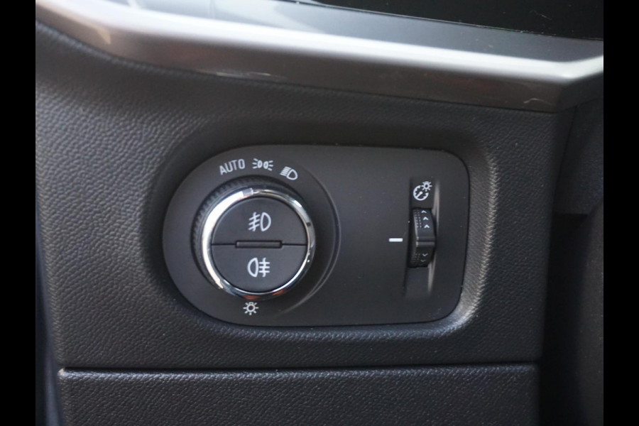 Opel Mokka-e Ultimate 50-kWh 11kw 3-fase Leder Alcantara | Soh batterij 100% Opel Mokka-e Ultimate 50-kWh 11kw 3-fase Leder Alcantara | Soh batterij 100%
