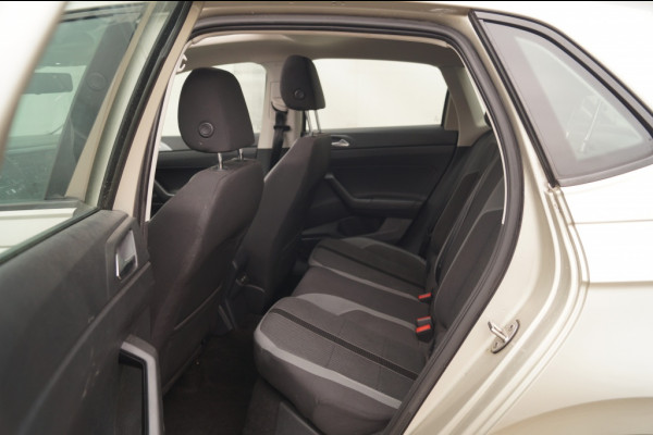 Volkswagen Polo 1.0 TSI DSG Highline -PANO-ECC-ACC-PDC-