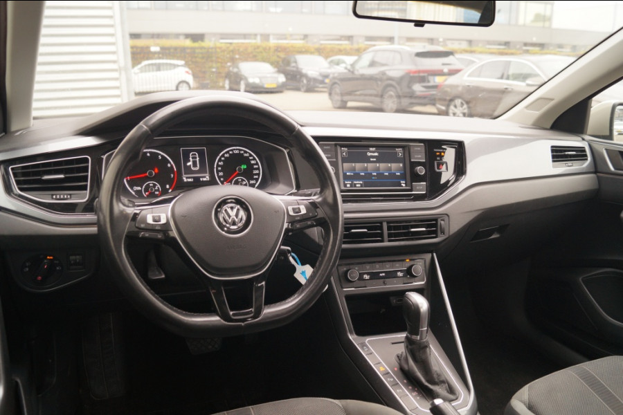 Volkswagen Polo 1.0 TSI DSG Highline -PANO-ECC-ACC-PDC-