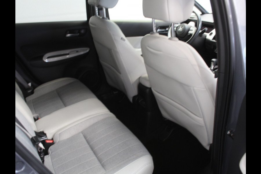 Honda Jazz 1.5 e:HEV Executive CAMERA | CARPLAY | ADAPCRUISE | LMV16 | NAVI | DAB | LED | PDC | STOELVERW