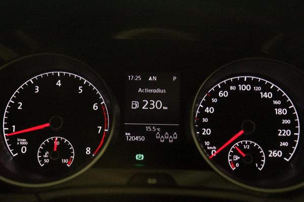 Volkswagen Touran 1.4 TSI 7p / PANODAK / ADAPT CRUISE / TREKHAAK ELEK / CAMERA
