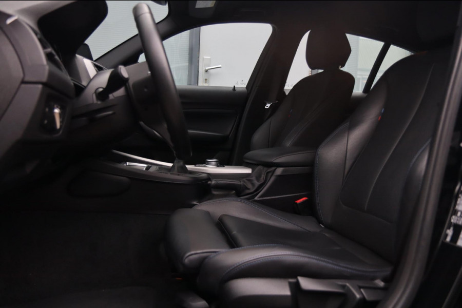 BMW 1-serie 116i Edition M Sport Shadow / LEDER / NAVI / PDC / KEURIGE AUTO BMW 1-serie 116i Edition M Sport Shadow / LEDER / NAVI / PDC / KEURIGE AUTO