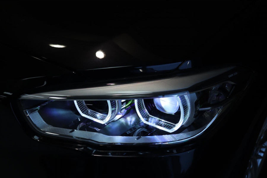 BMW 1-serie 116i Edition M Sport Shadow / LEDER / NAVI / PDC / KEURIGE AUTO BMW 1-serie 116i Edition M Sport Shadow / LEDER / NAVI / PDC / KEURIGE AUTO