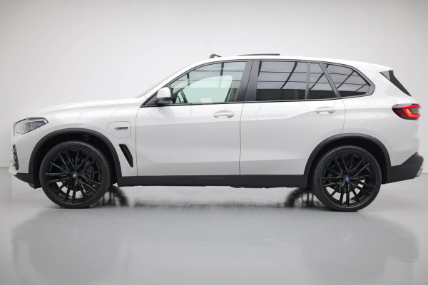 BMW X5 xDrive45e Executive |Pano|HUD|Memory|Laser|Elek.Trekhaak| BMW X5 xDrive45e Executive |Pano|HUD|Memory|Laser|Elek.Trekhaak|