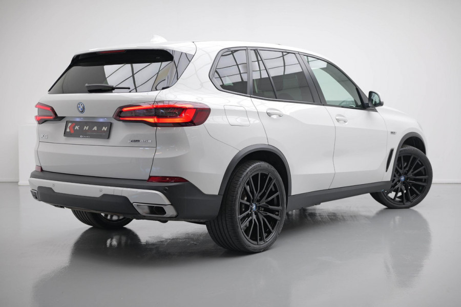 BMW X5 xDrive45e Executive |Pano|HUD|Memory|Laser|Elek.Trekhaak| BMW X5 xDrive45e Executive |Pano|HUD|Memory|Laser|Elek.Trekhaak|