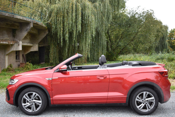 Volkswagen T-Roc Cabrio 1.5 TSI 150PK DSG R-LINE SPORT LEDER/NAVI/CARPLAY