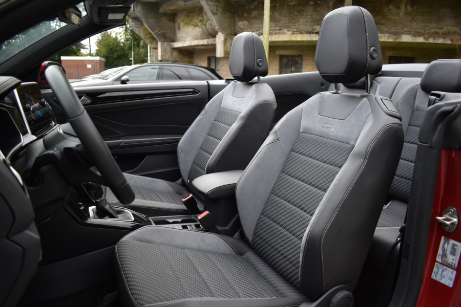 Volkswagen T-Roc Cabrio 1.5 TSI 150PK DSG R-LINE SPORT LEDER/NAVI/CARPLAY