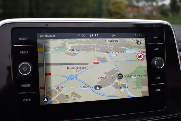 Volkswagen T-Roc Cabrio 1.5 TSI 150PK DSG R-LINE SPORT LEDER/NAVI/CARPLAY
