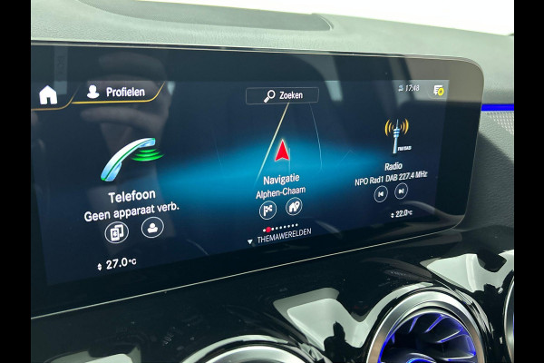 Mercedes-Benz B-Klasse 180 Business Solution Luxury Auto. Trekhaak Navigatie Camera Parkeersensoren Cruise Control Elektrische achterklep Stoelverwarming Virtual Cockpit Leder Climate Control