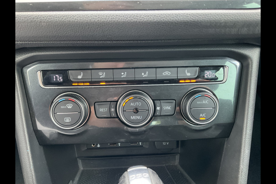 Volkswagen Tiguan 2.0 TSI 4-Motion Highline Pano Afn.Trekhaak Dynaudio HUD Adap.Cruise Voll.Onderhouden!