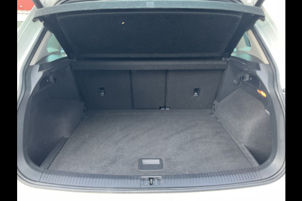 Volkswagen Tiguan 2.0 TSI 4-Motion Highline Pano Afn.Trekhaak Dynaudio HUD Adap.Cruise Voll.Onderhouden!