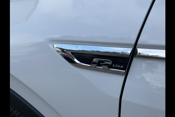Volkswagen Tiguan 2.0 TSI 4-Motion Highline Pano Afn.Trekhaak Dynaudio HUD Adap.Cruise Voll.Onderhouden!