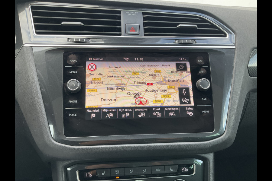 Volkswagen Tiguan 2.0 TSI 4-Motion Highline Pano Afn.Trekhaak Dynaudio HUD Adap.Cruise Voll.Onderhouden!