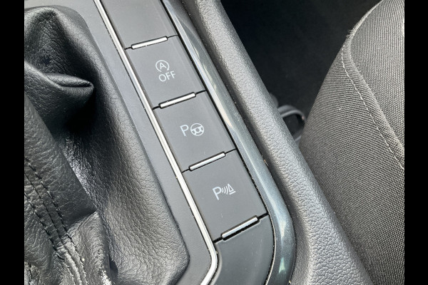 Volkswagen Tiguan 2.0 TSI 4-Motion Highline Pano Afn.Trekhaak Dynaudio HUD Adap.Cruise Voll.Onderhouden!