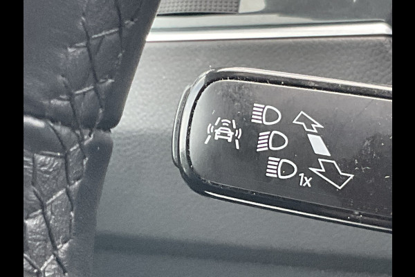 Volkswagen Tiguan 2.0 TSI 4-Motion Highline Pano Afn.Trekhaak Dynaudio HUD Adap.Cruise Voll.Onderhouden!