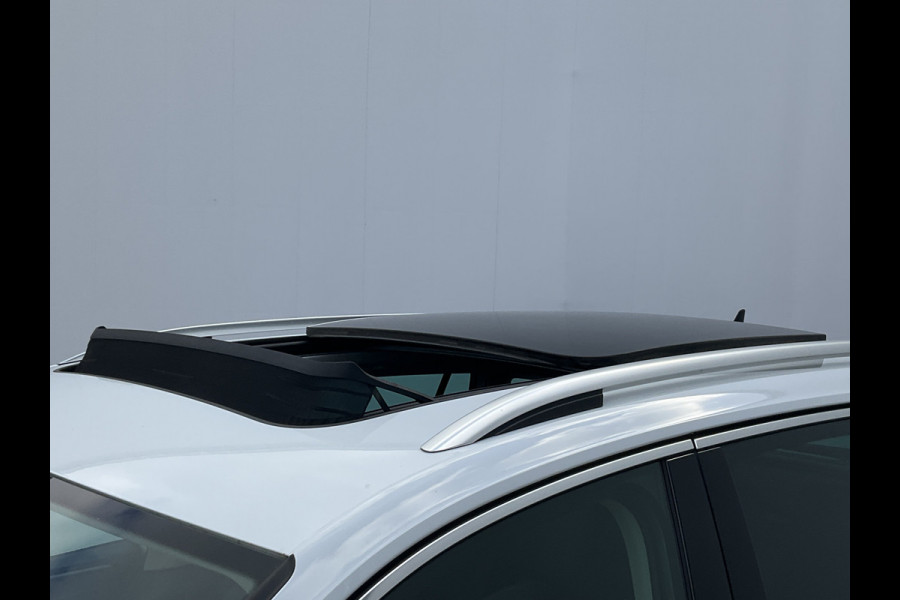 Volkswagen Tiguan 2.0 TSI 4-Motion Highline Pano Afn.Trekhaak Dynaudio HUD Adap.Cruise Voll.Onderhouden!