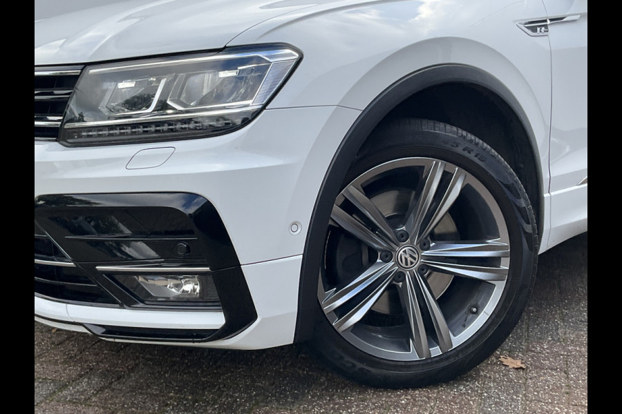 Volkswagen Tiguan 2.0 TSI 4-Motion Highline Pano Afn.Trekhaak Dynaudio HUD Adap.Cruise Voll.Onderhouden!