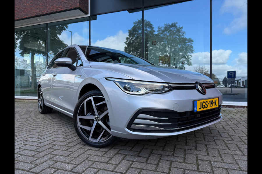 Volkswagen Golf 1.5 eTSI Style - Automaat - Virt.Cockpit - Winterpakket - Navi - Parkeerhulp