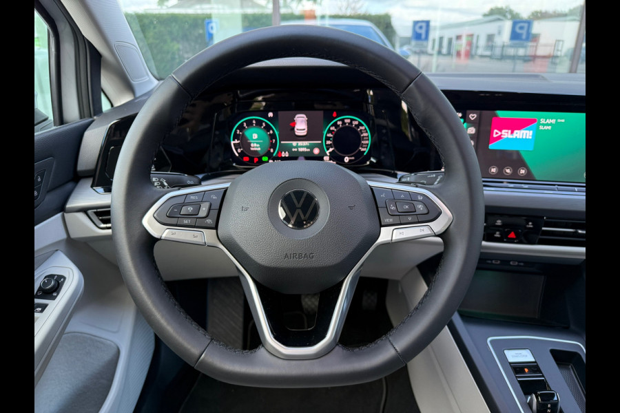 Volkswagen Golf 1.5 eTSI Style - Automaat - Virt.Cockpit - Winterpakket - Navi - Parkeerhulp