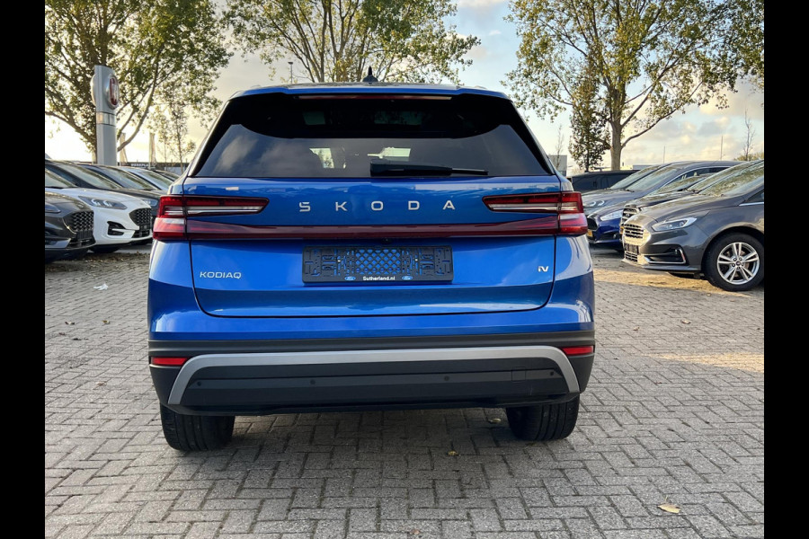 Škoda Kodiaq 1.5 TSI PHEV Tour Edition Zuid | 204pk | Stoelverwarming | 1.800kg Trekgewicht | Panoramadak | Škoda Kodiaq 1.5 TSI PHEV Tour Edition Zuid | 204pk | Stoelverwarming | 1.800kg Trekgewicht | Panoramadak |
