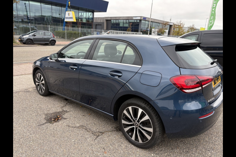Mercedes-Benz A-Klasse 250 e