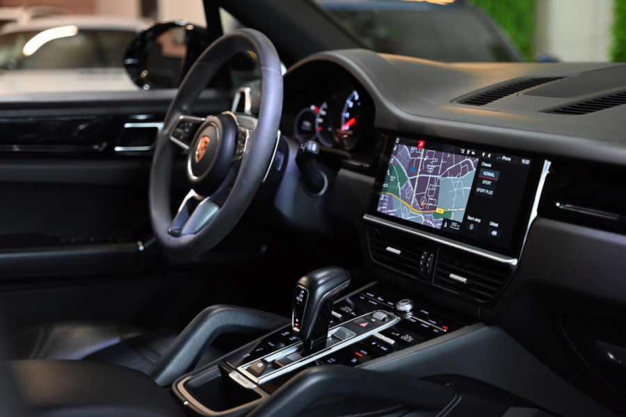 Porsche Cayenne 2.9 S - Adaptive Cruise Control - Panoramadak - Achterbank Verwarmd - Rijstrooksensor -